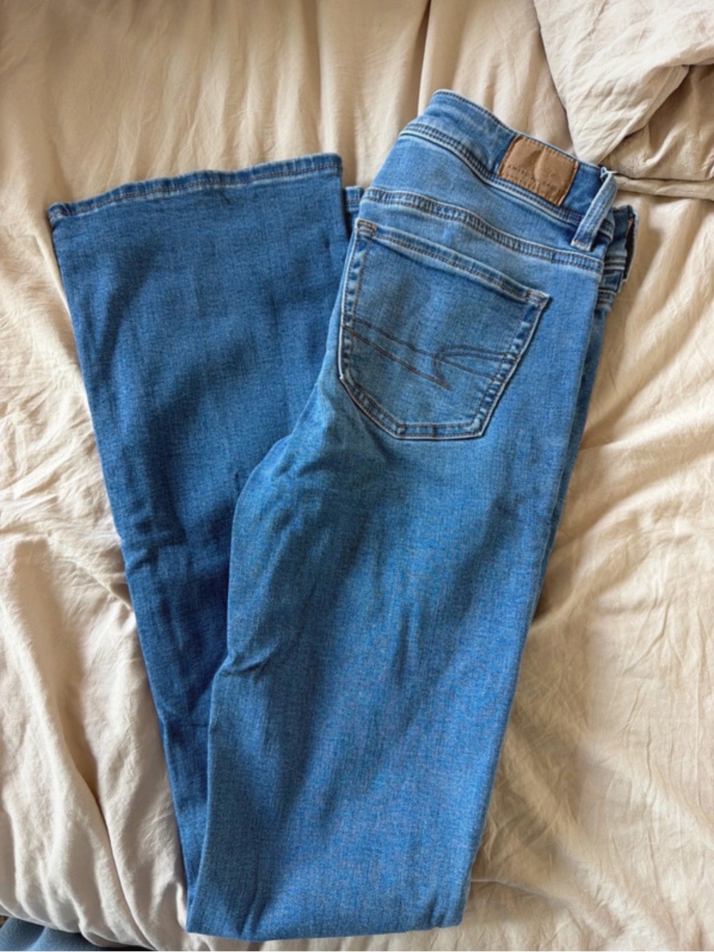 American Eagle Outfitters Bootcut Jeans in Classic Blue Denim